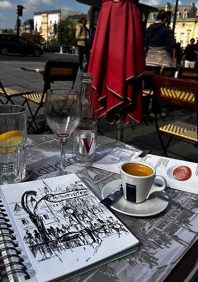Sketching in Paris